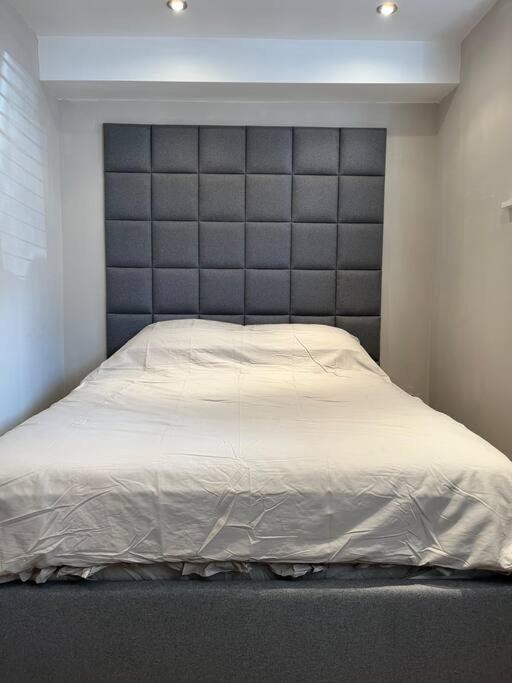 Gorgeous 2 Bed Loft Style Apartment Μάντσεστερ Εξωτερικό φωτογραφία